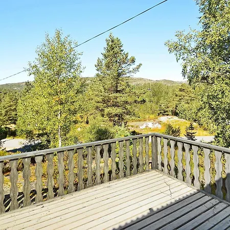 8 Person In Aseral Semesterbostad Hamkoll