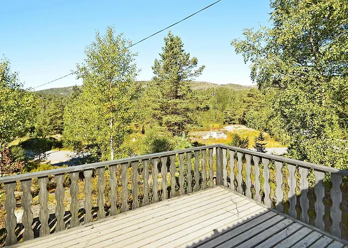 8 Person In Aseral Feriehus Hamkoll